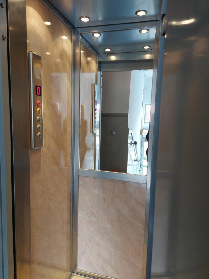 Apartament Thess Old Town With Free Private Parking Saloniki Zewnętrze zdjęcie